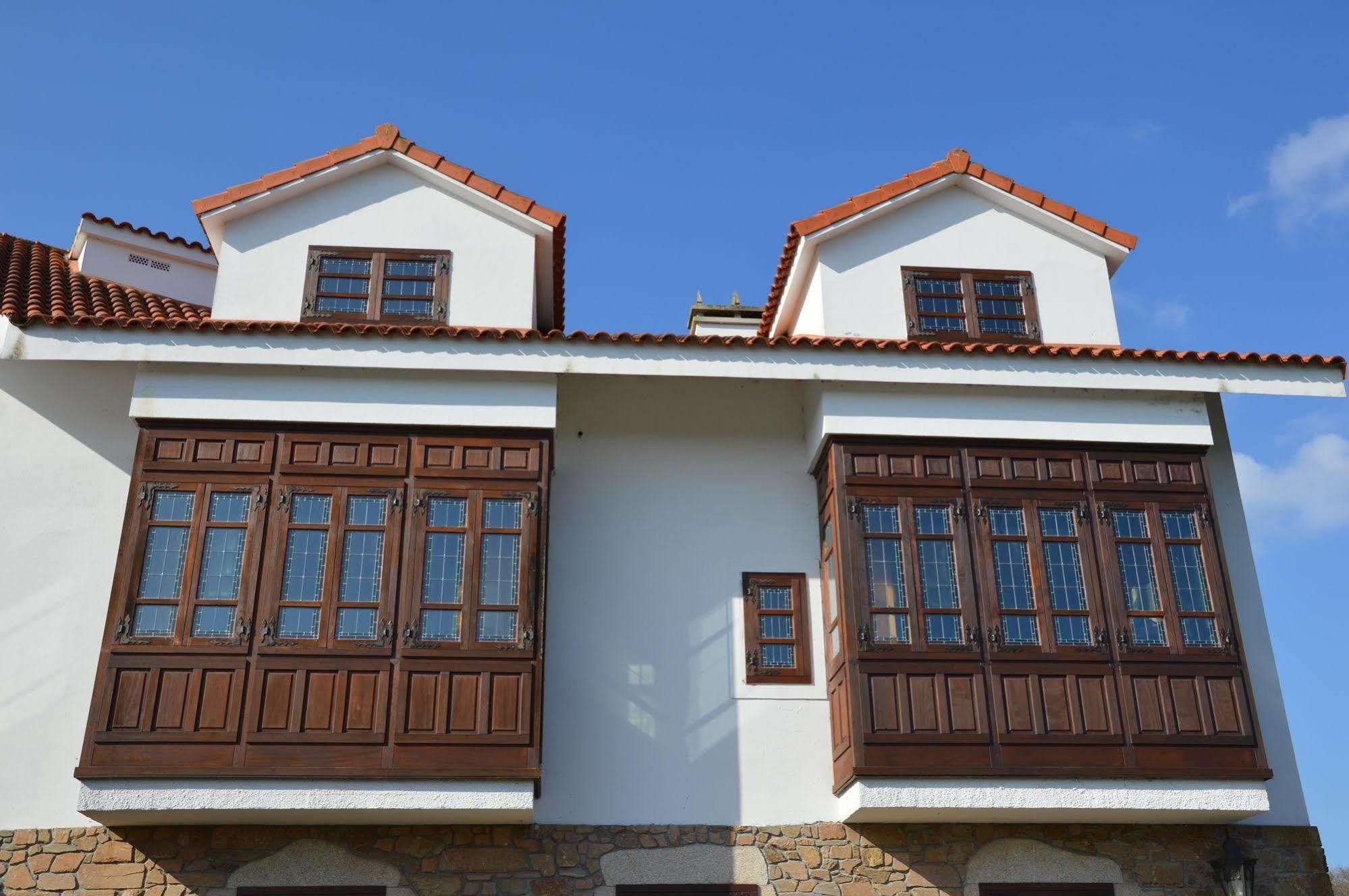 Hotel Mar De Queo Carballo Exterior foto