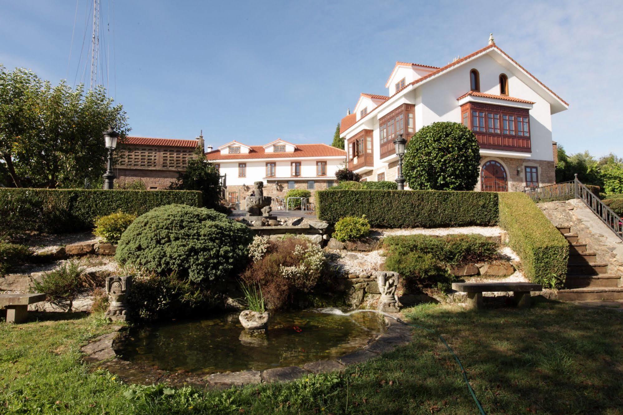 Hotel Mar De Queo Carballo Exterior foto
