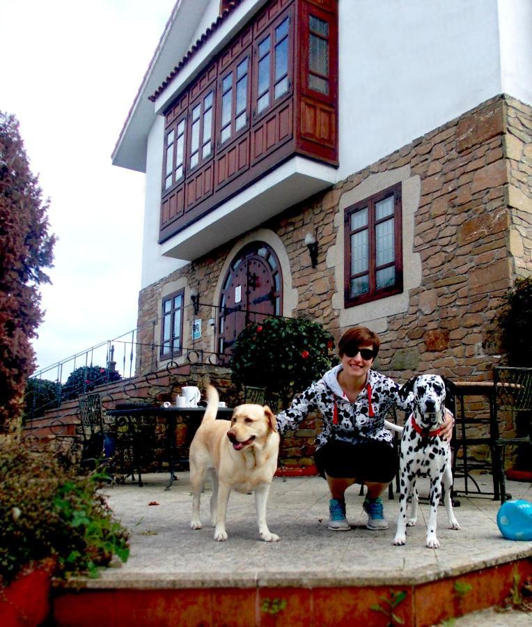 Hotel Mar De Queo Carballo Exterior foto